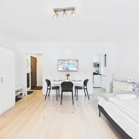 Grojecka Superapart - Near Sczesliwicki Park * 바르샤바