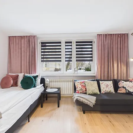 Grojecka Superapart - Near Sczesliwicki Park 아파트 바르샤바