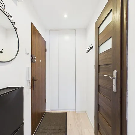Appartement Grojecka Superapart - Near Sczesliwicki Park